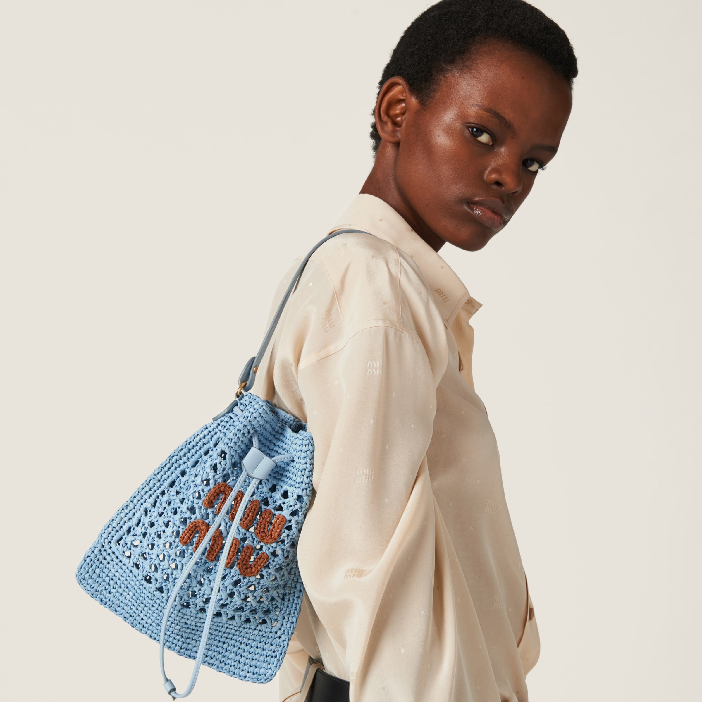 [MiuMiu] Woven Fabric Mini Bag バッグ ☆送料込☆ ☆送料・関税込☆MIUMIU☆Woven Fabric Mini Bag☆ Miu Miu
