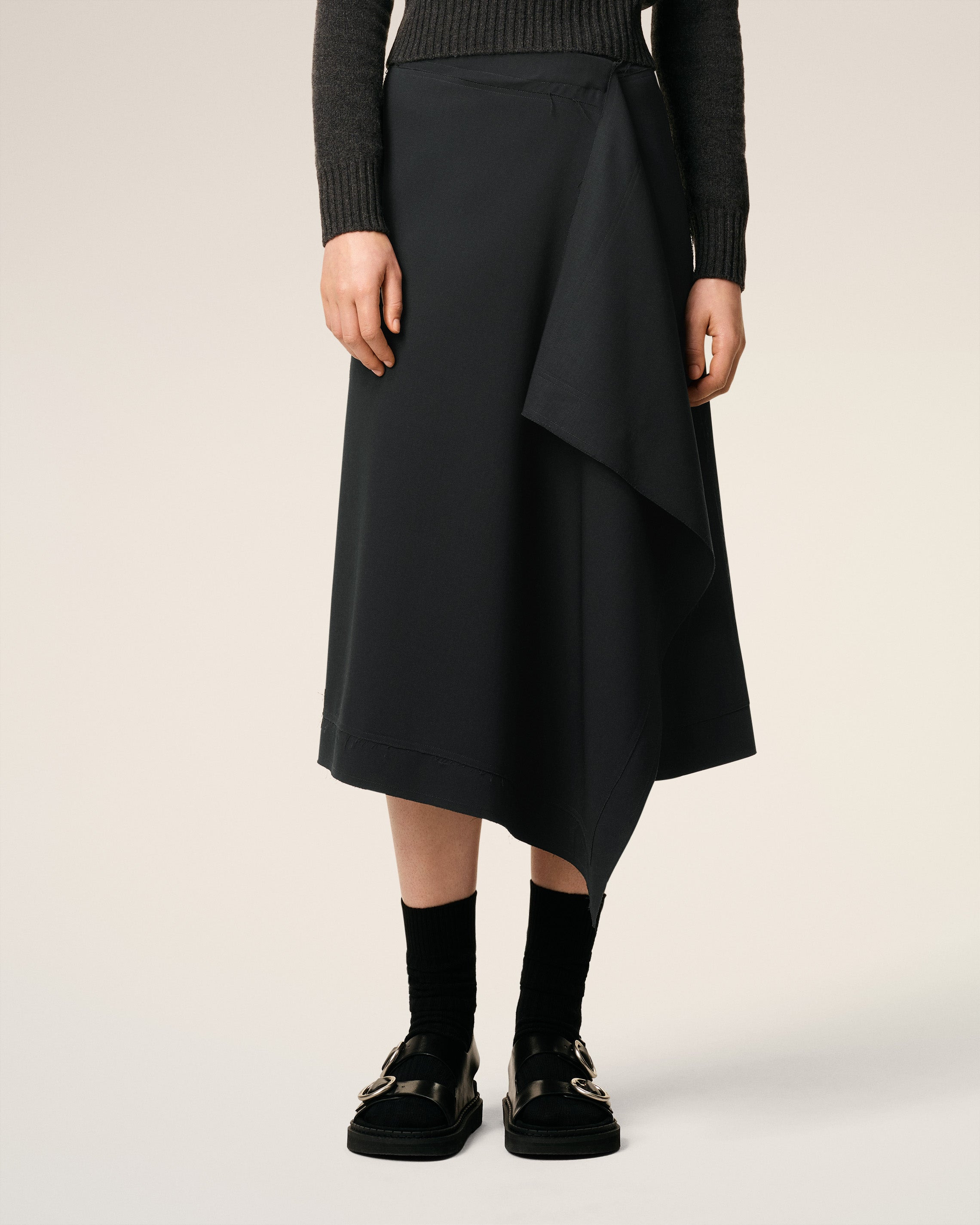 BLACK WOOL MIDI WRAPPED  SKIRT - 4