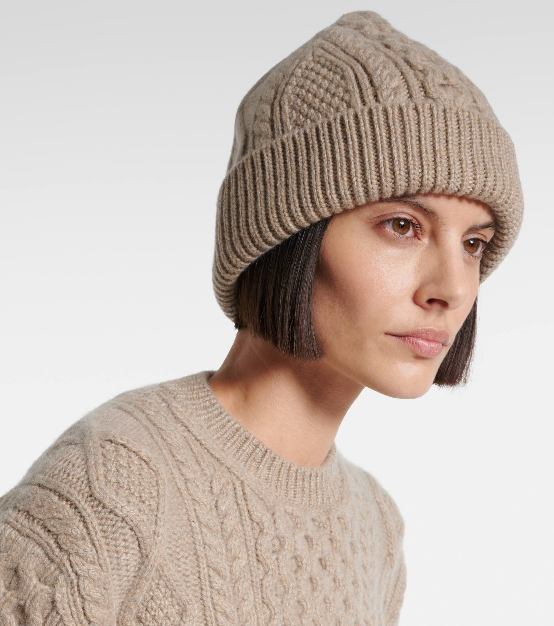 Cable-knit cashmere beanie - 5