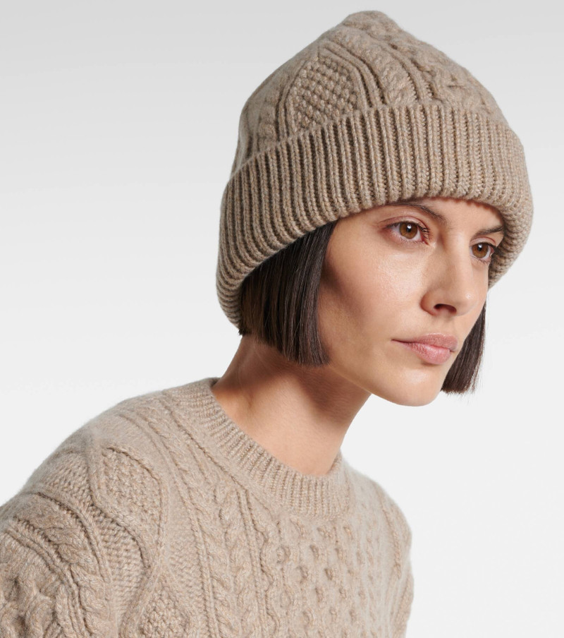 Cable-knit cashmere beanie 5