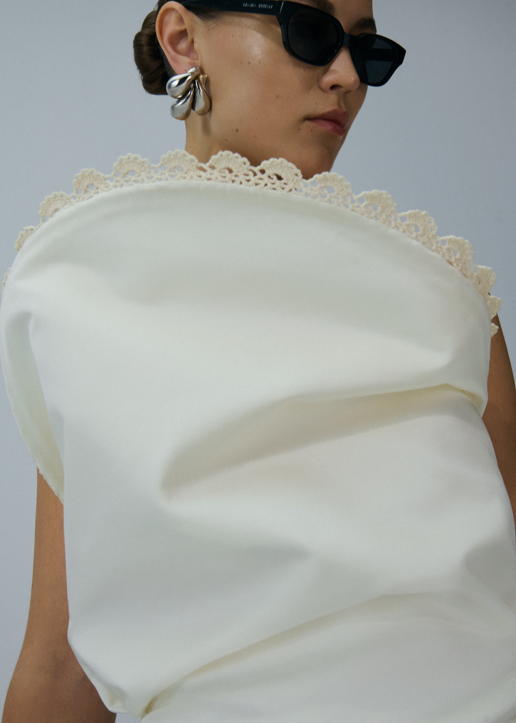 Lace trim sculptural midi dress in cream - 4