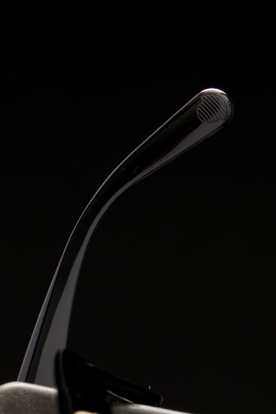 Wide Squared Sunglasses - 7