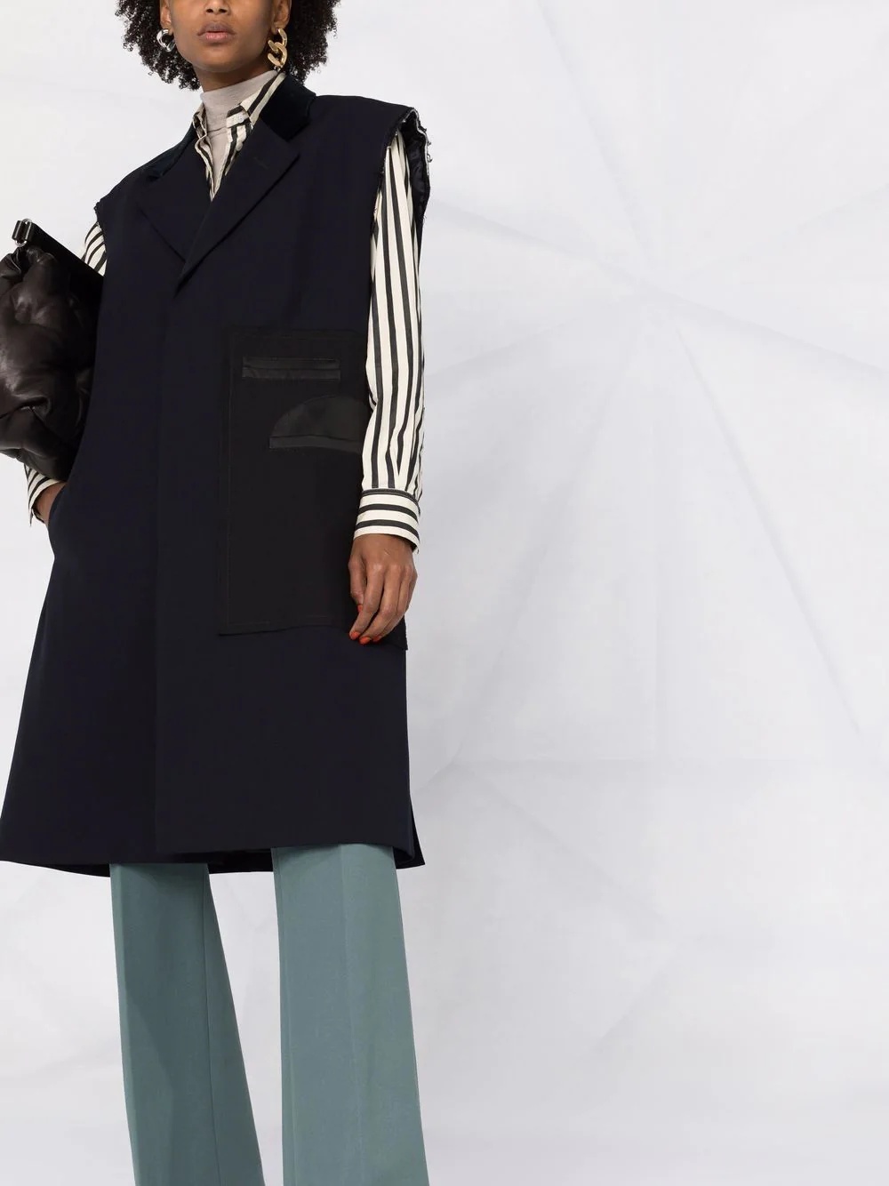 sleeveless raw-cut coat - 3