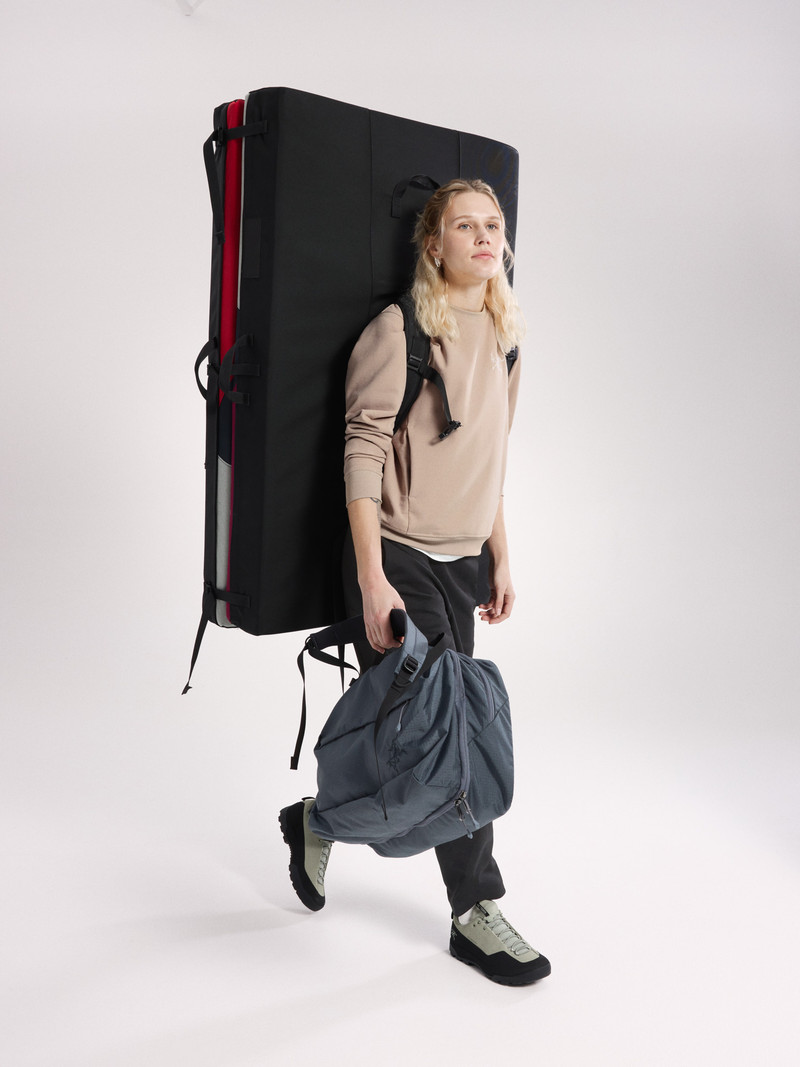 Arc'teryx Aestas Crew Neck Pullover outlook