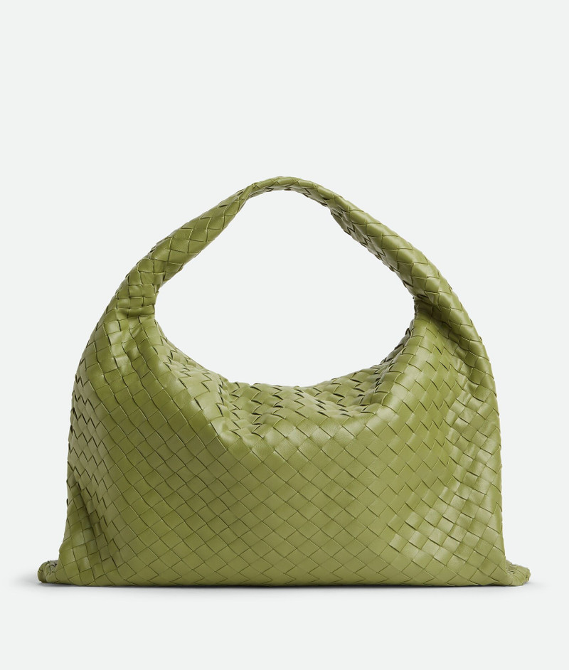 Bottega Veneta Large Hop outlook