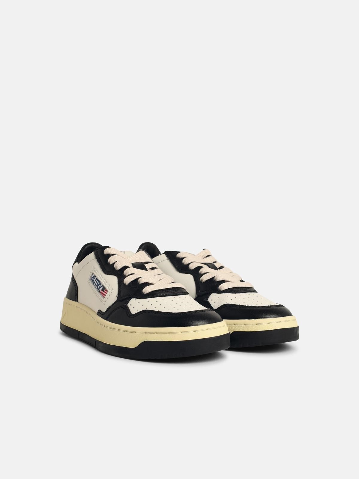 BLACK AND WHITE LEATHER MEDALIST SNEAKERS - 2