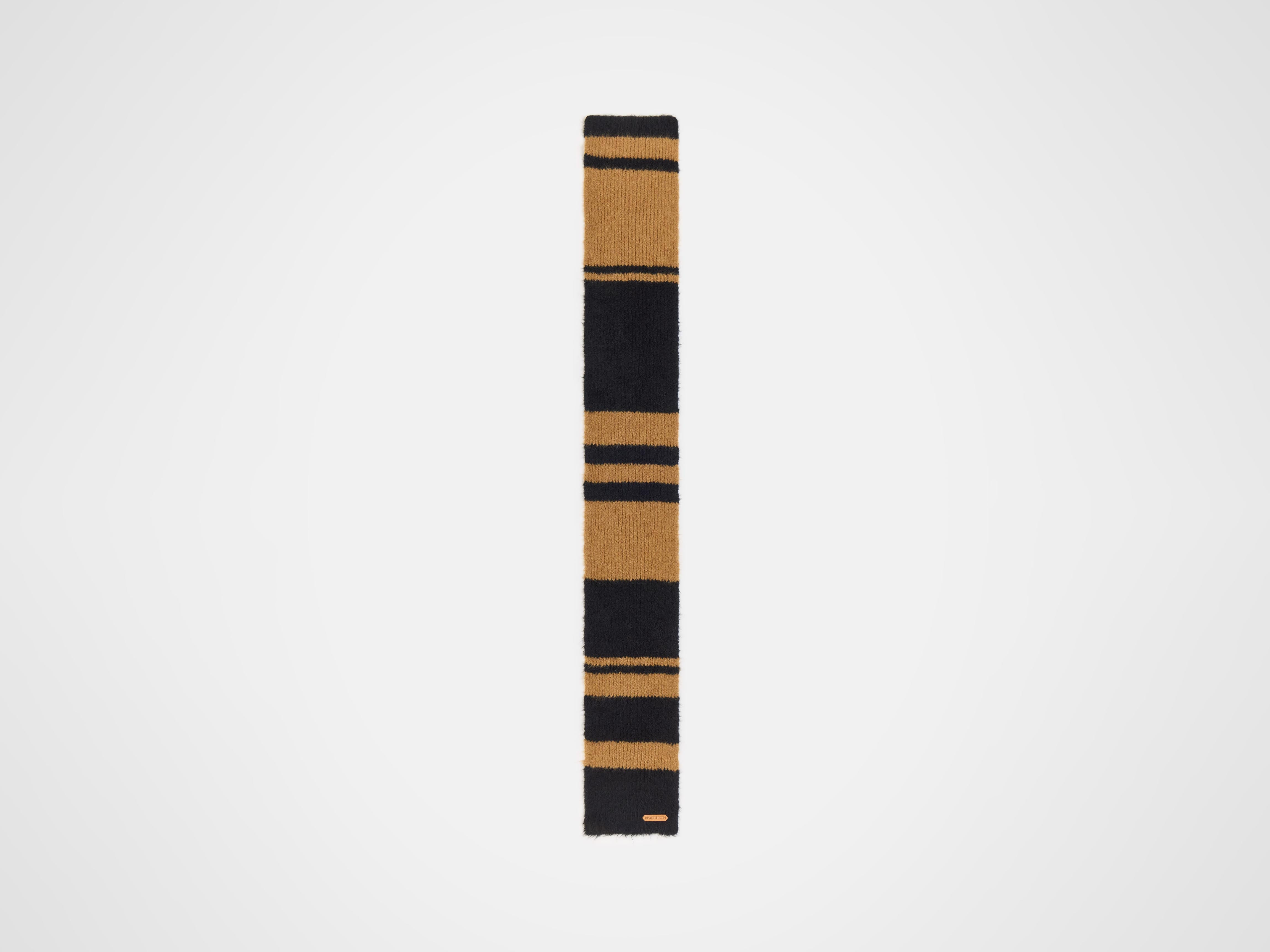 STRIPED SCARF IN BLACK - 5