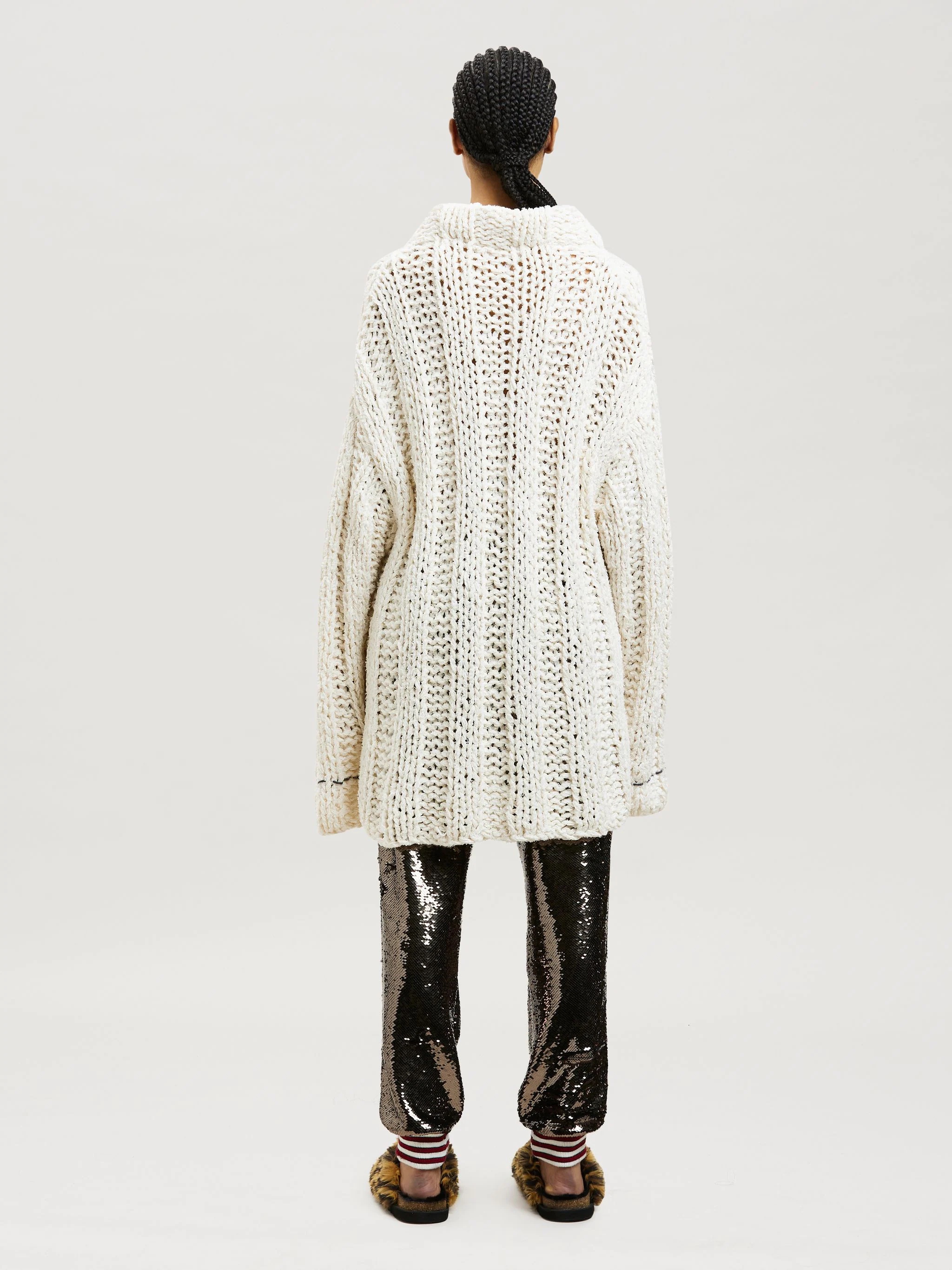 A SWEATER - 5