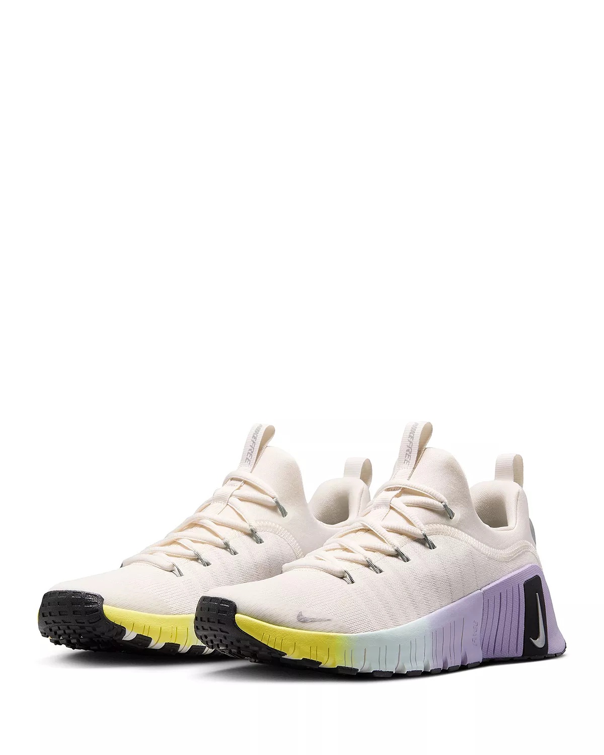 Women's Free Metcon 6 Sneakers - 4