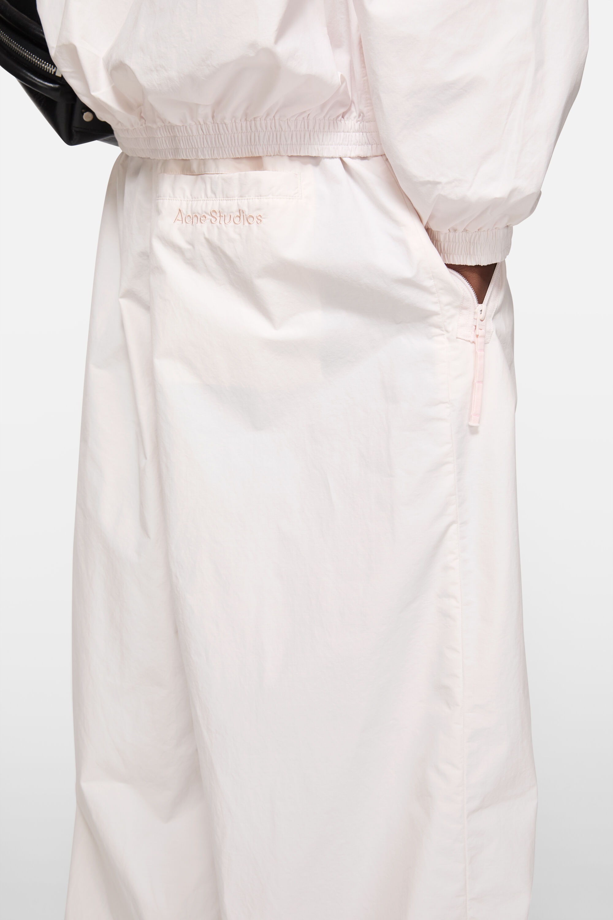 Relaxed fit trousers - Soft white - 4