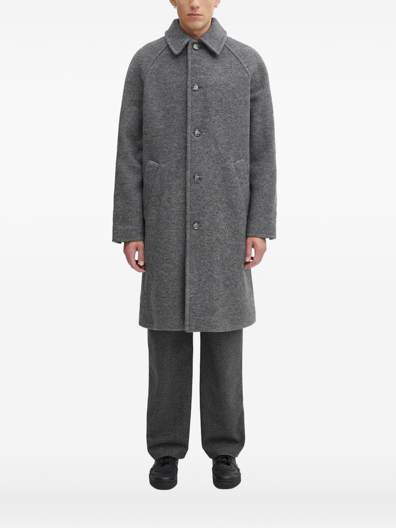 button-fastening collar coat 1