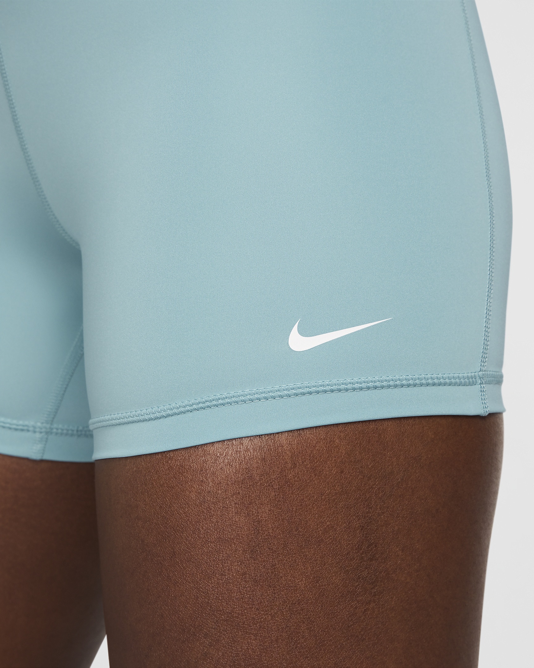 Nike Pro 365 Women's 5" Shorts - 5