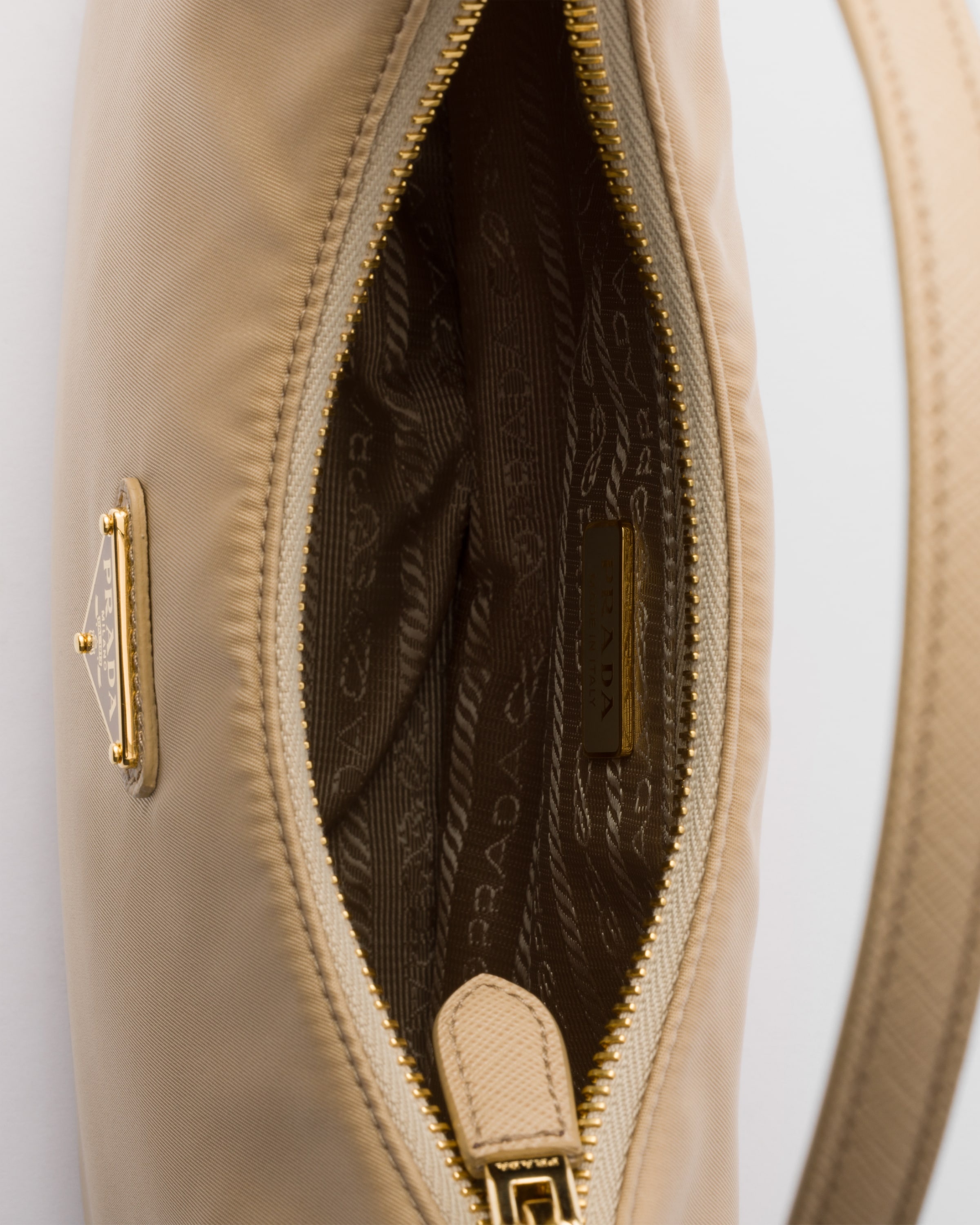 Prada Re-Edition 2005 Re-Nylon and Saffiano mini bag - 4