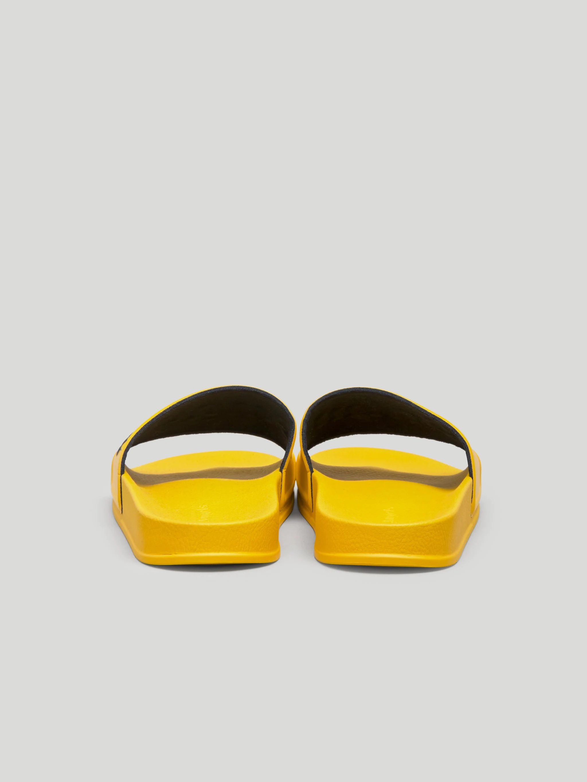 YELLOW POOL SLIDERS - 4