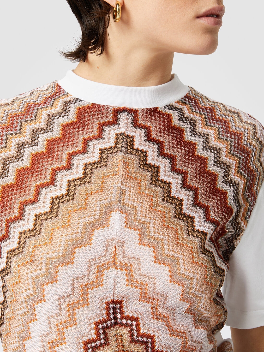 Crewneck T-shirt with lamé zig zag knit insert - 5