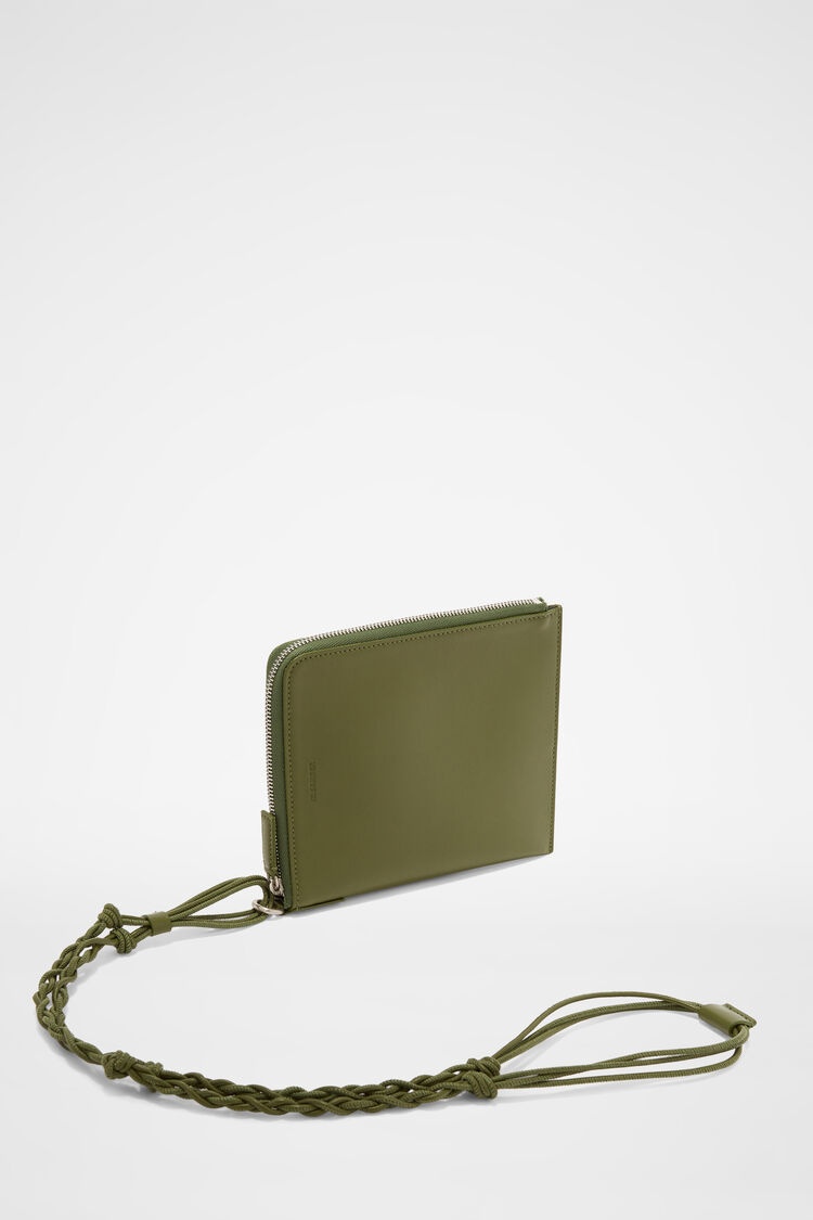 Tangle Passport Holder - 2