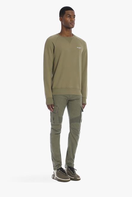 Olive sustainable cotton sweatshirt with small white velvet Balmain Paris logo - 7