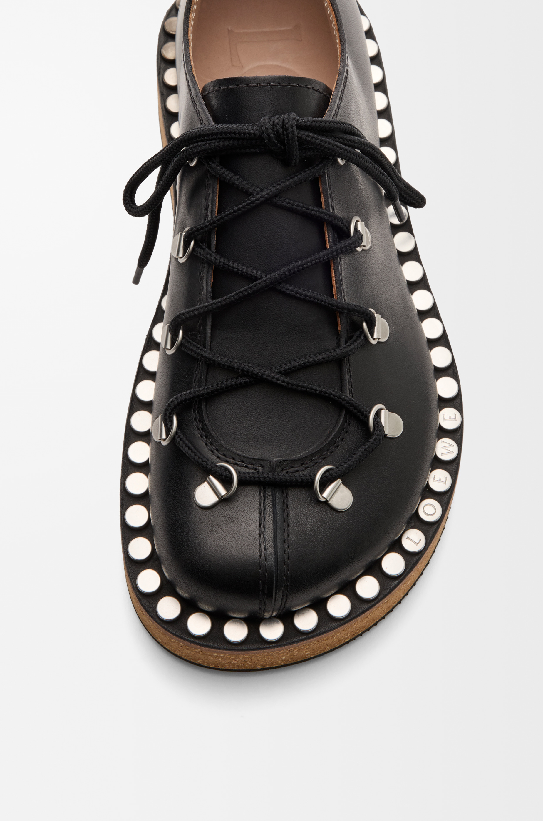 Rivet lace-up in vegetable-tanned calfskin - 6