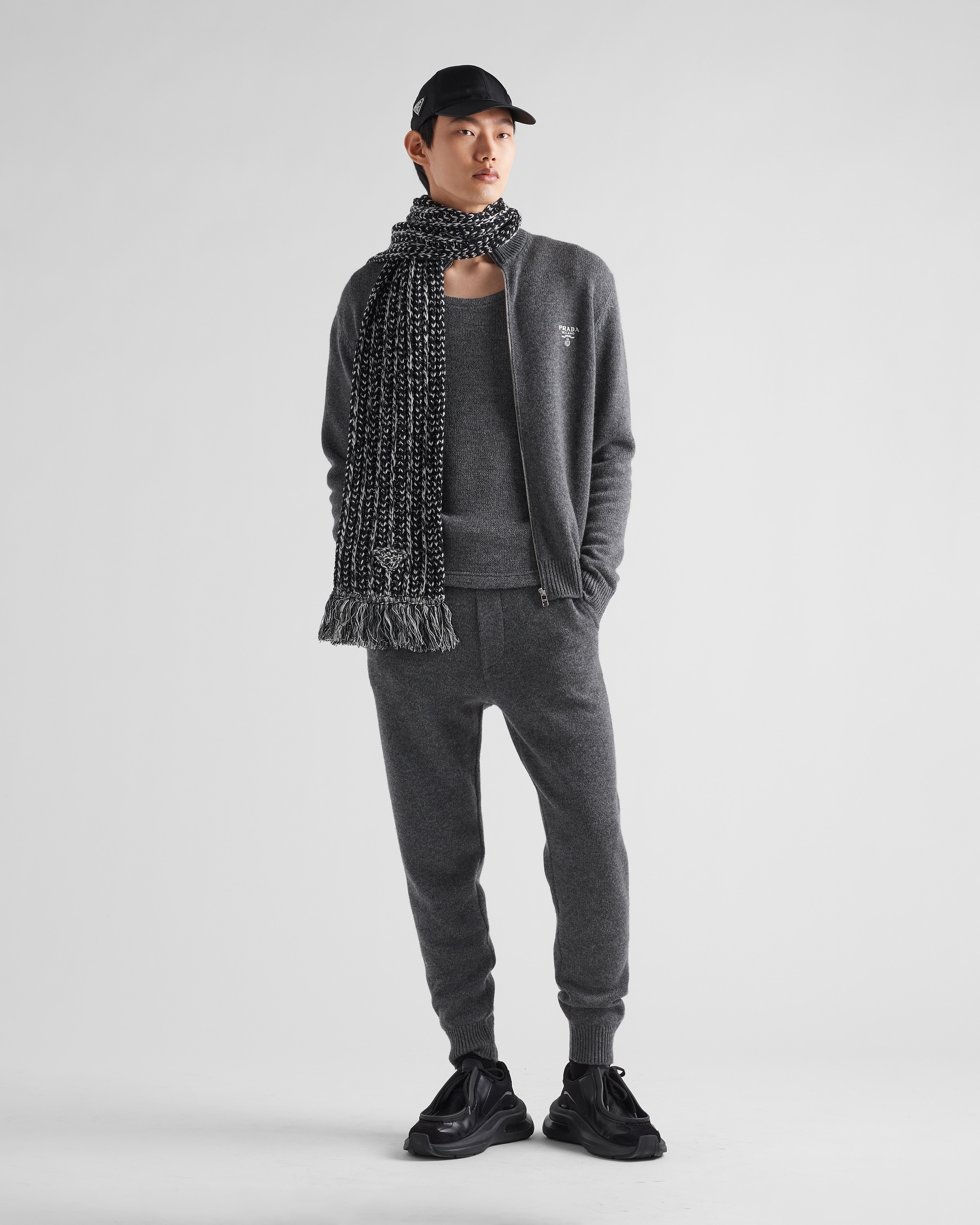 Cashmere cardigan - 2