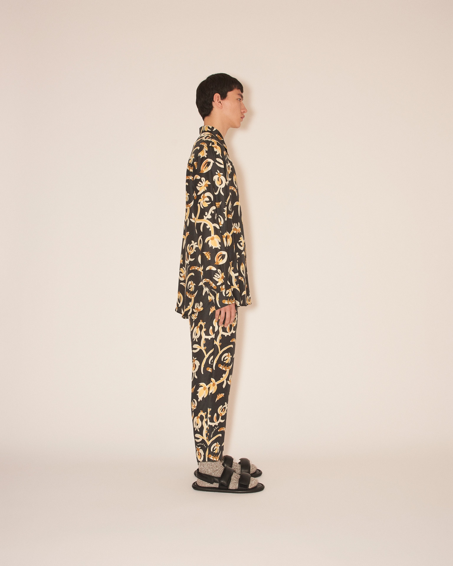JARI - Laser cut shirt - Floral black - 3