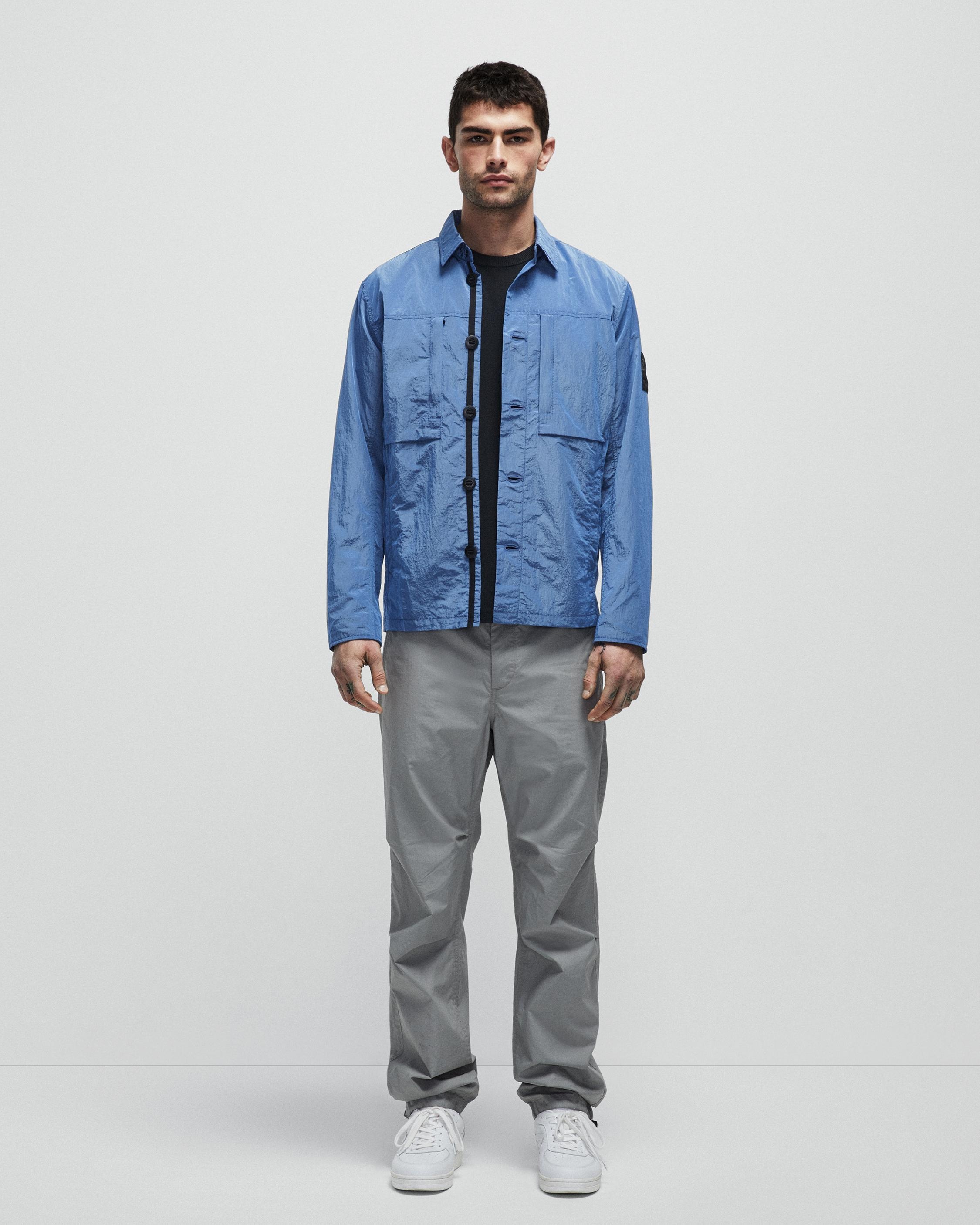 Border Nylon Shirt Jacket
Relaxed Fit Jacket - 3