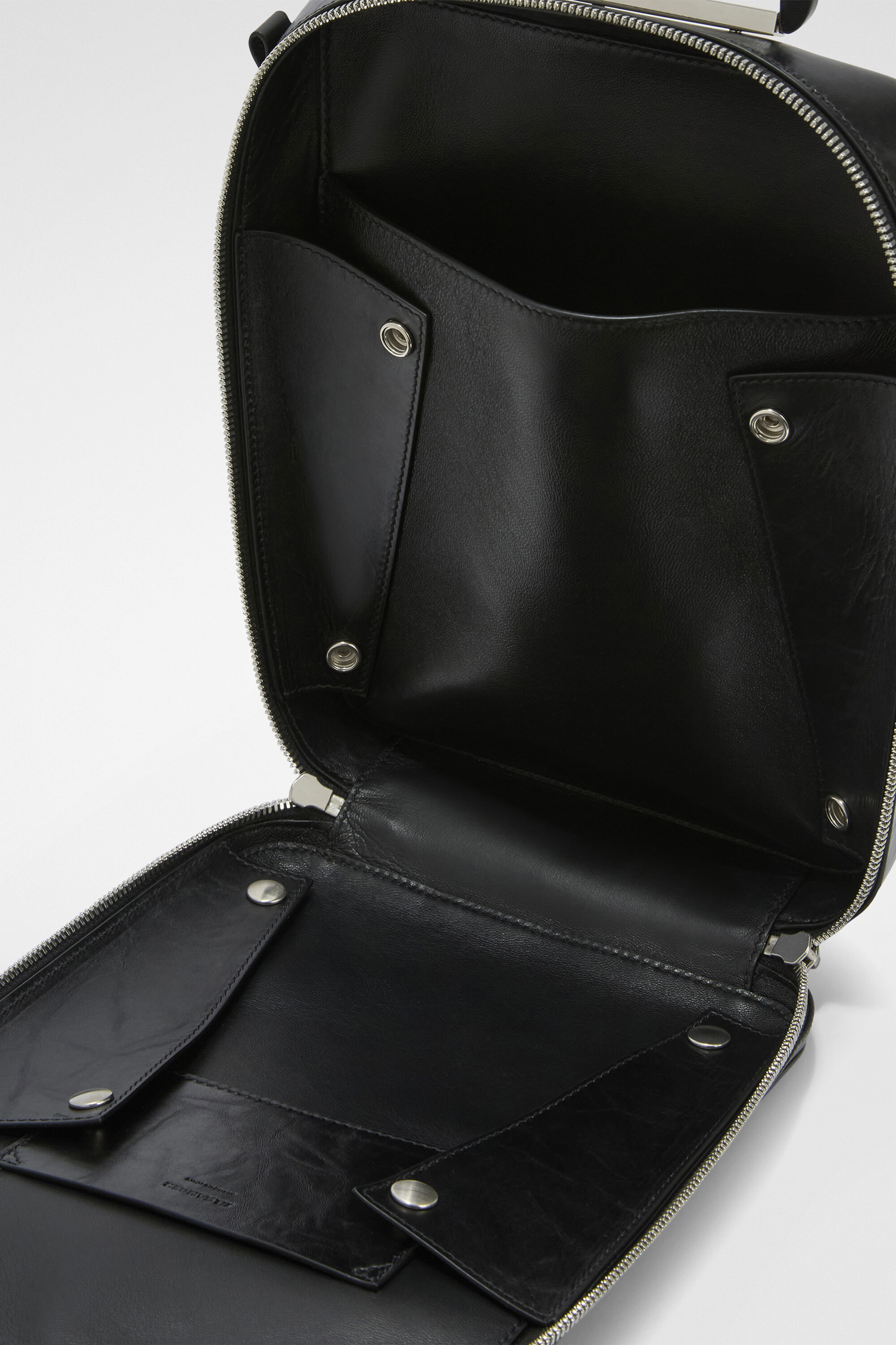 Attache Clutch - 3