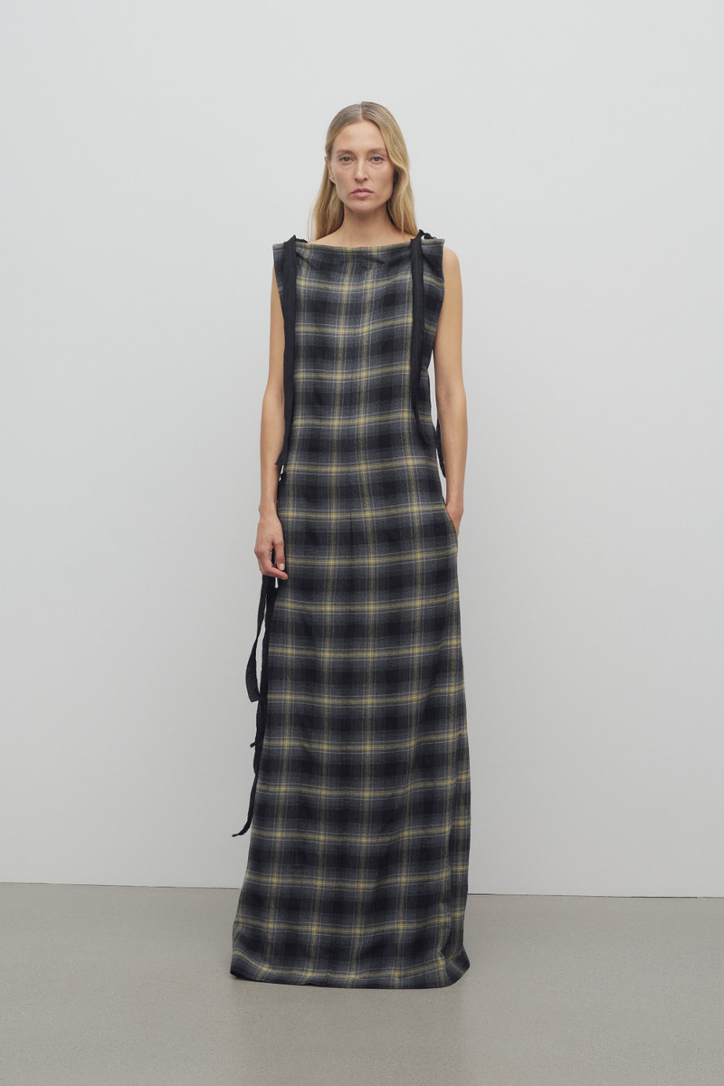 Dom Dress in Virgin Wool 3