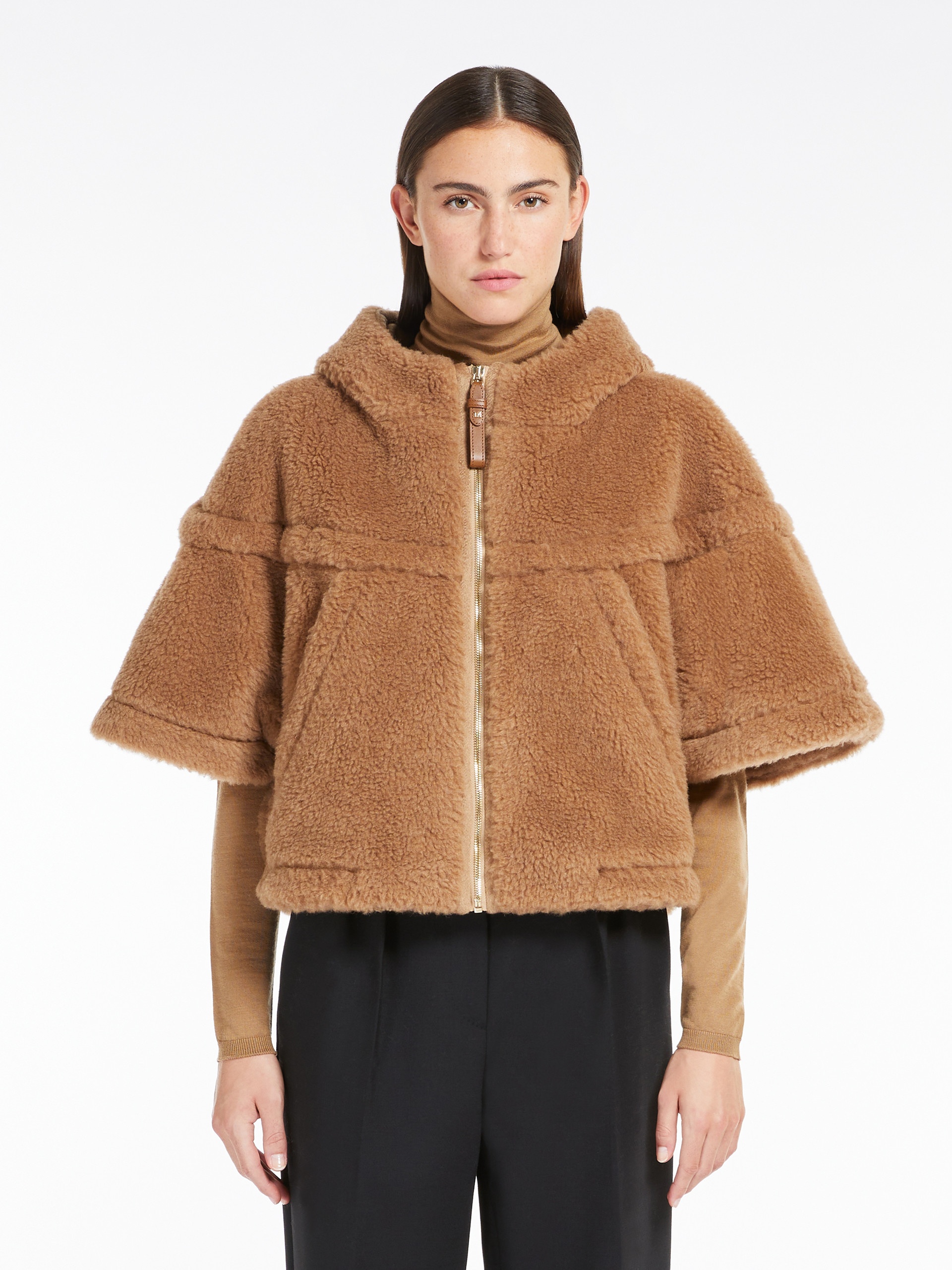 PETALO Teddy fabric boxy cape - 3