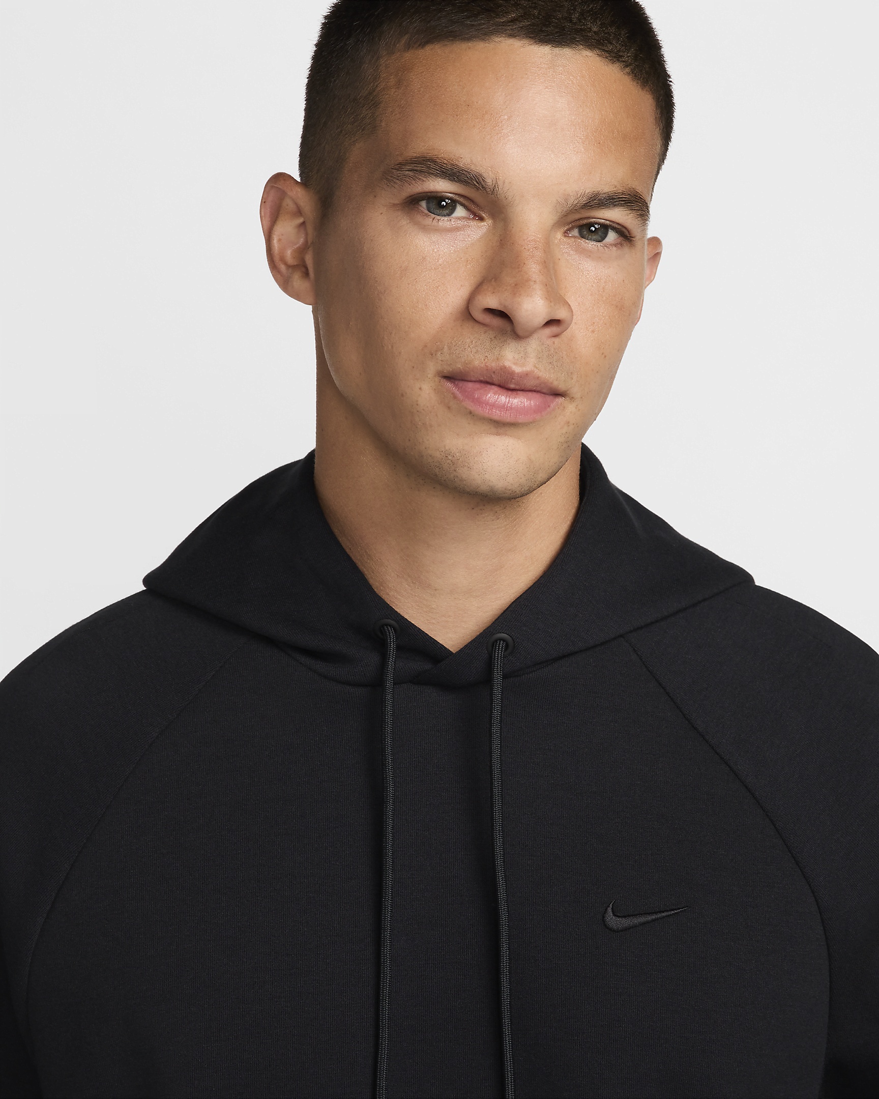 Nike Primary Men's Dri-FIT UV Pullover Versatile Hoodie - 3