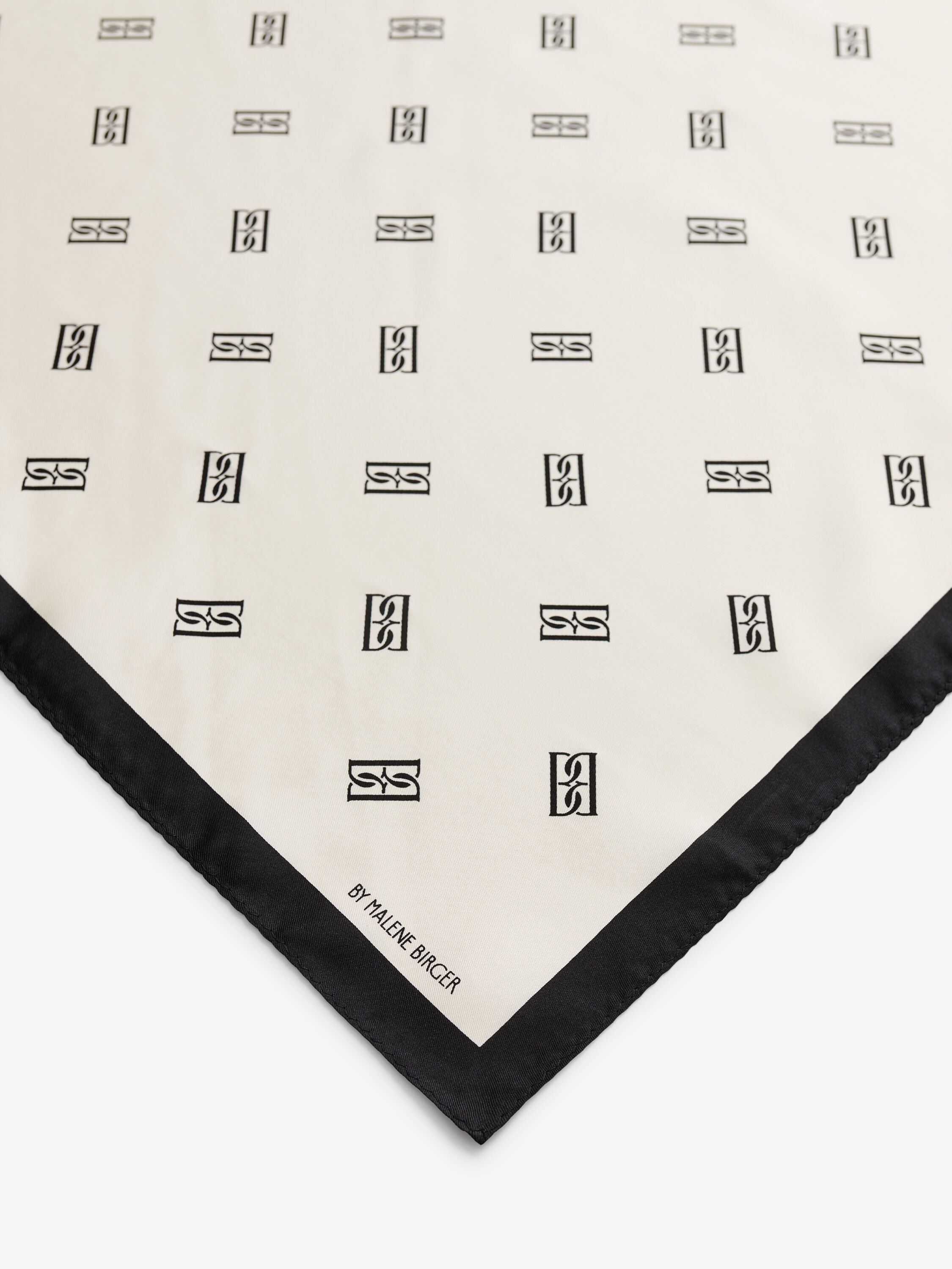 Monnis silk scarf - 3