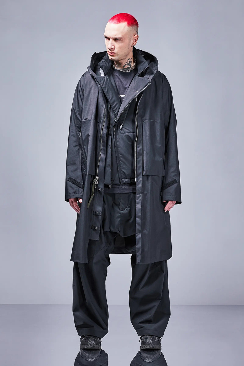J61-GT 3L Gore-Tex® Interops Parka Black 34