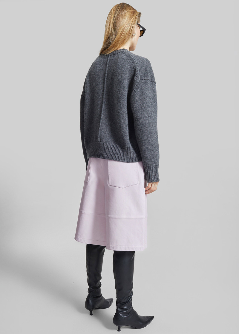 Olivia Leather Bermuda Shorts - Faded Pink 8
