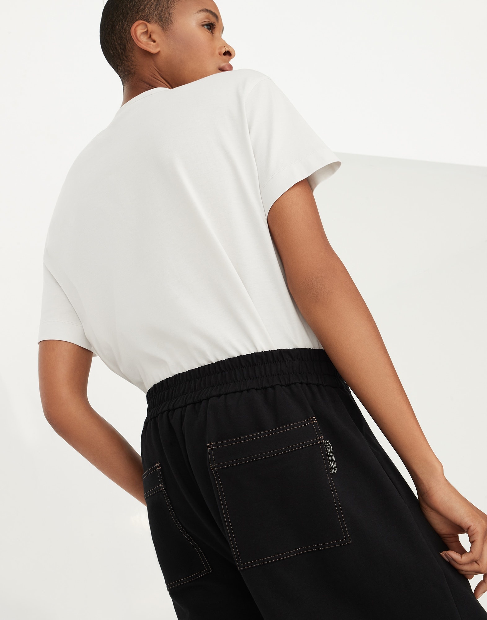 Stretch cotton lightweight French terry trousers with shiny tab - 3