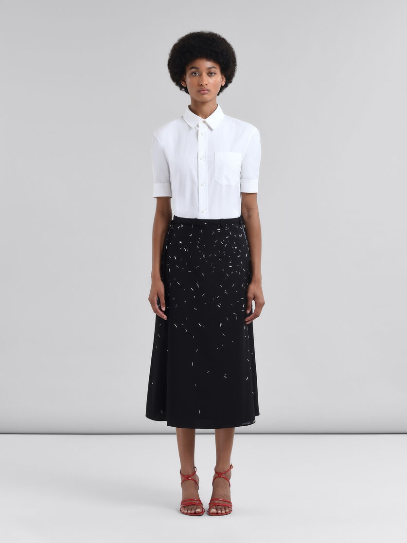 BLACK WOOL SKIRT WITH EMBROIDERED BEAD DETAIL - 2