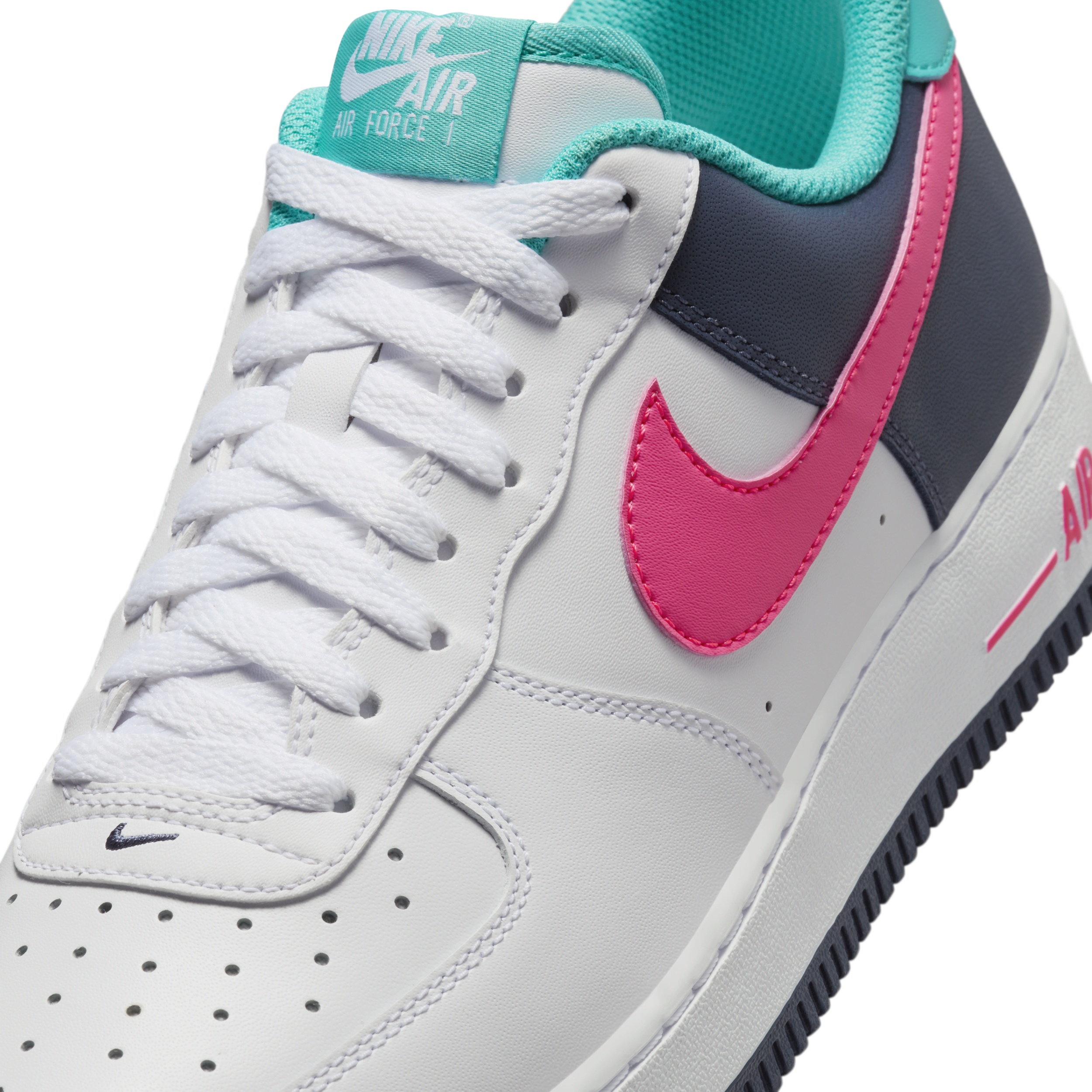 Nike Men's Air Force 1 '07 Shoes - 7