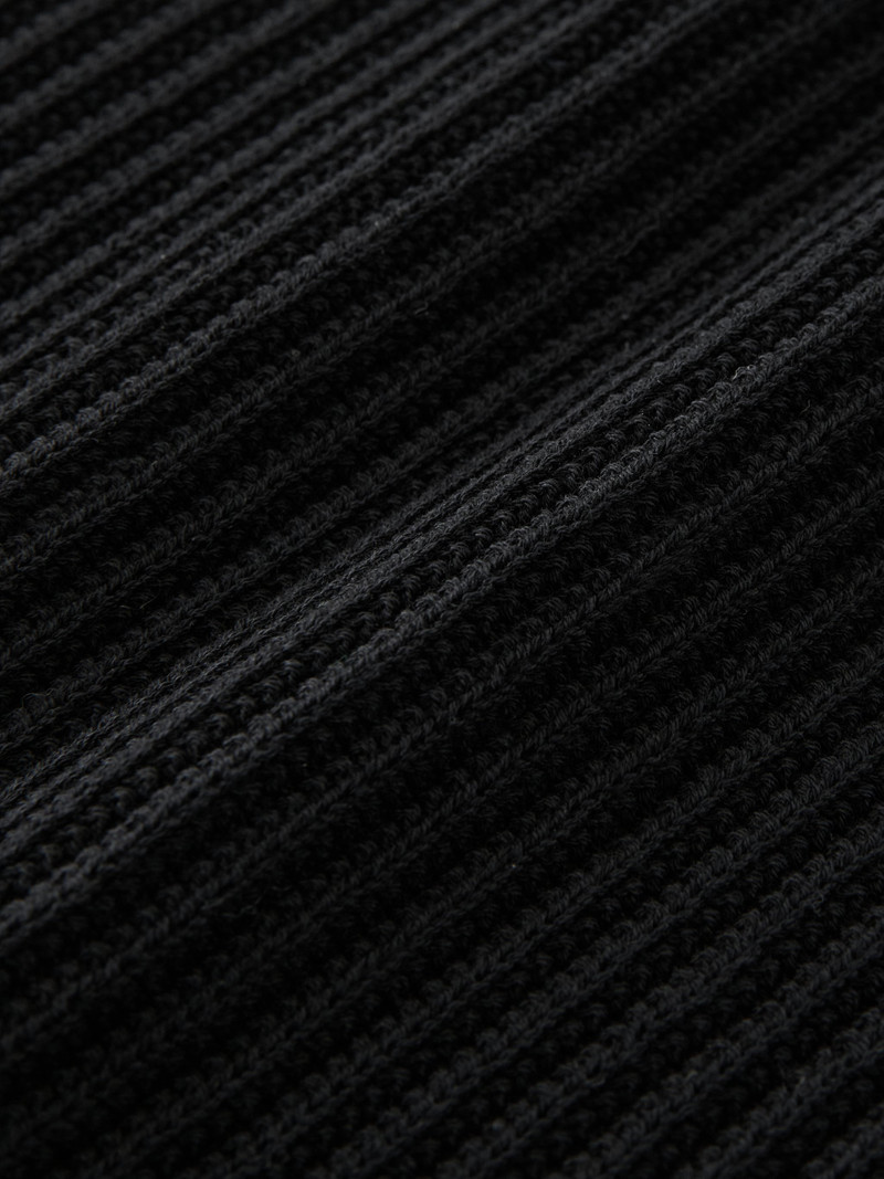 Isos Scarf 3
