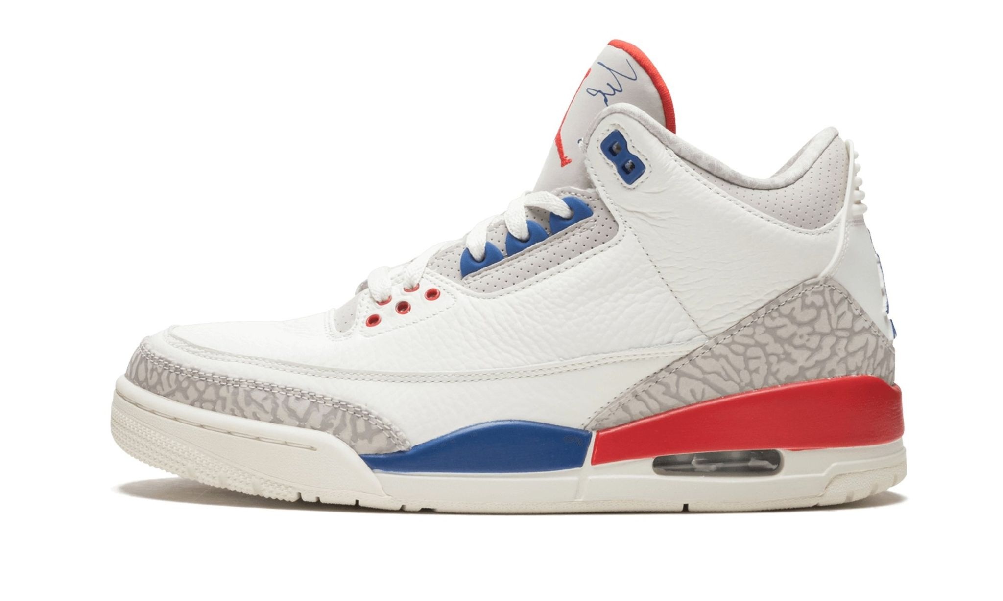 Air Jordan 3 Retro "International Flight" - 1