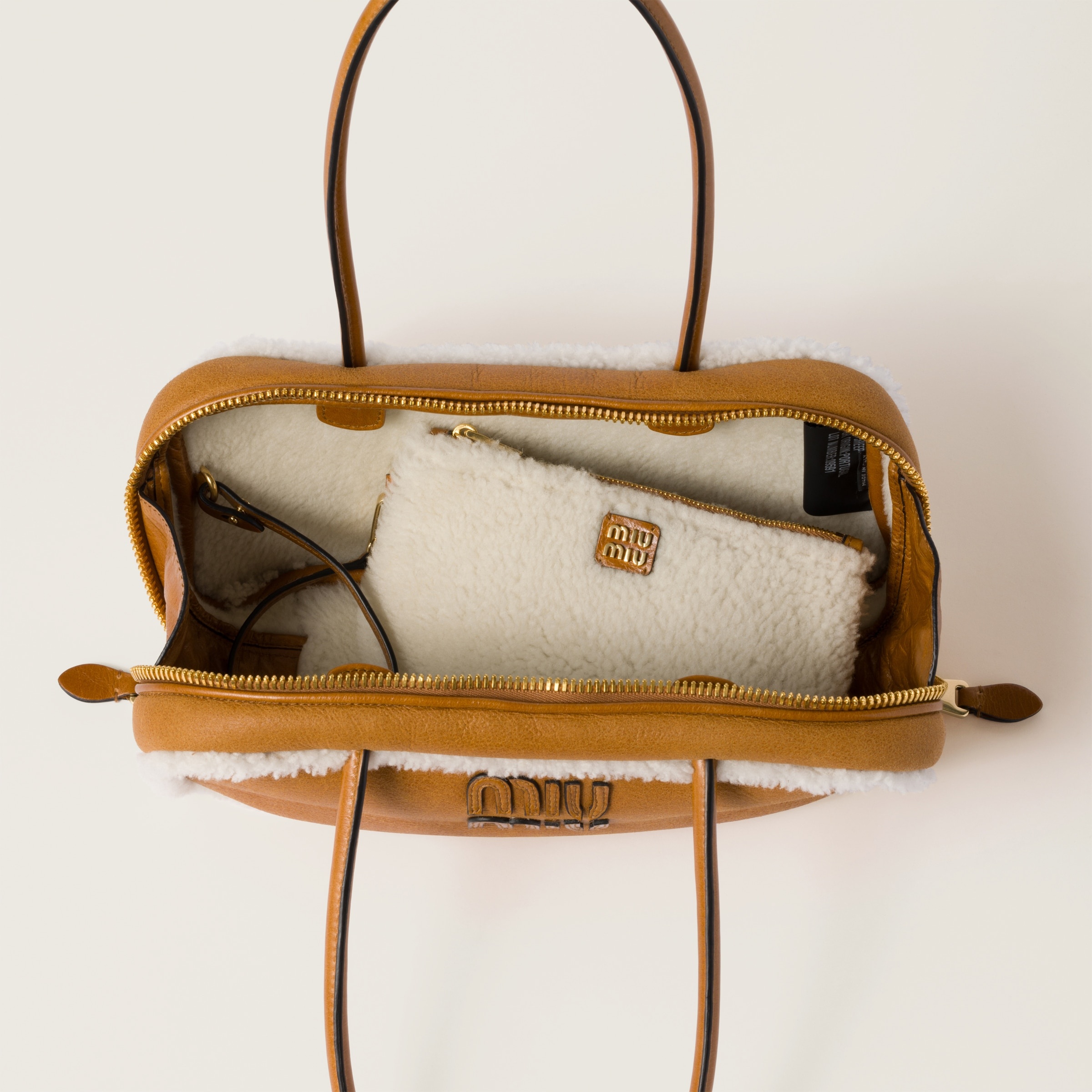 Arcadie shearling top-handle bag - 6