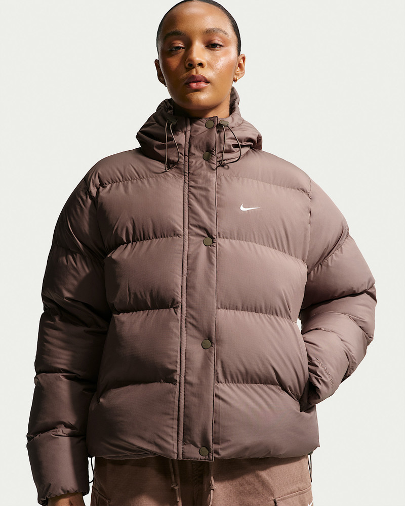 Nike Sportswear Women's Therma-FIT Puffer 1