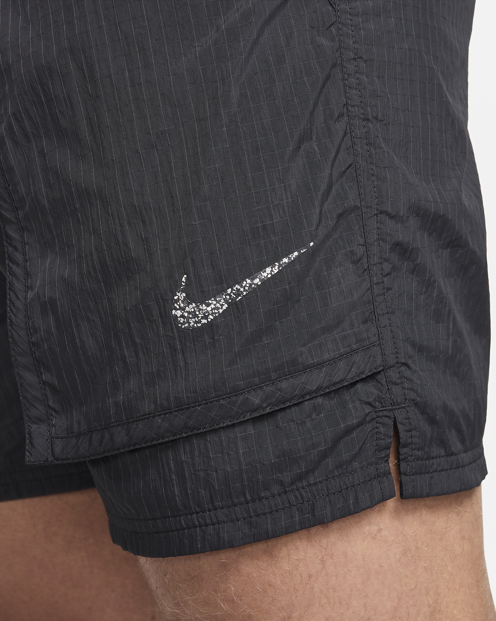 Nike Swim Men's 7" Volley Shorts - 9