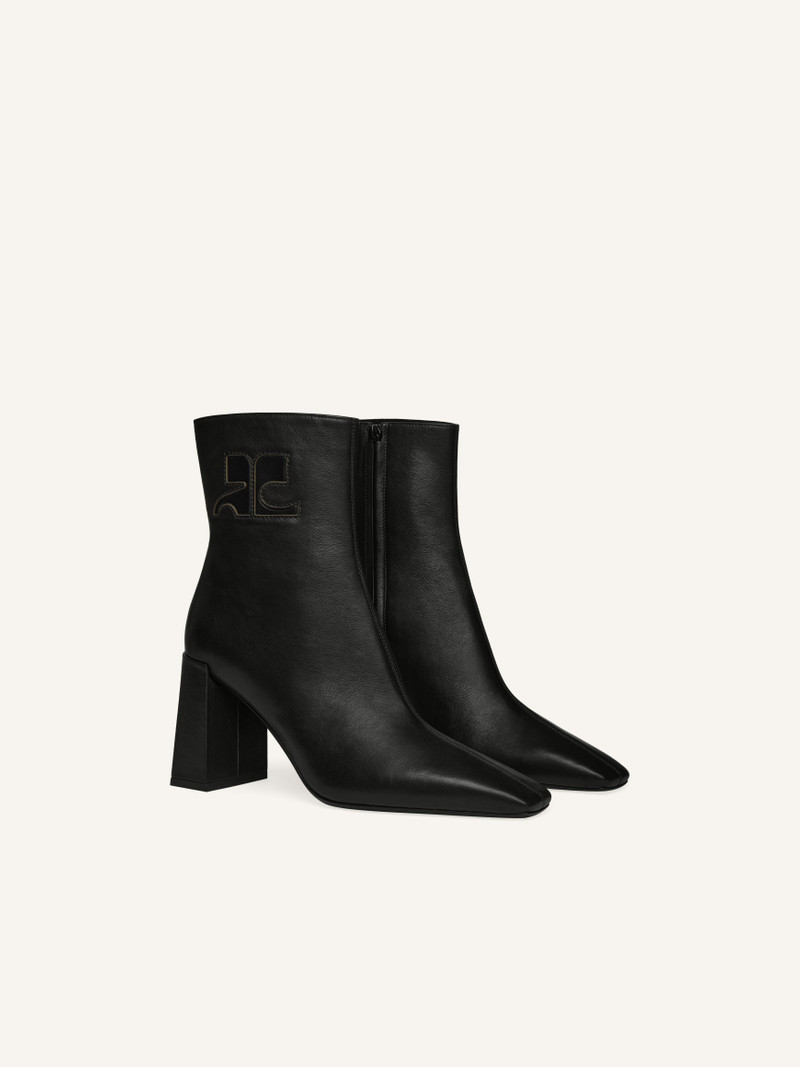 courrèges HERITAGE SHADOW LEATHER ANKLE BOOTS outlook