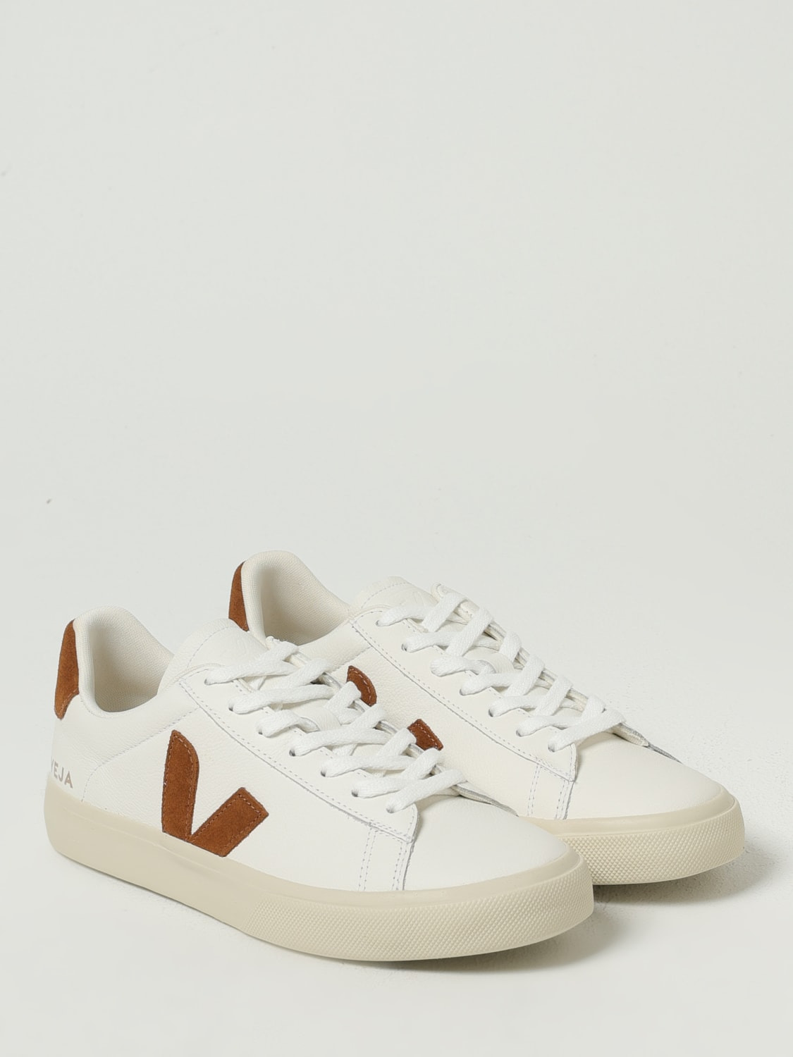 Sneakers men Veja - 2