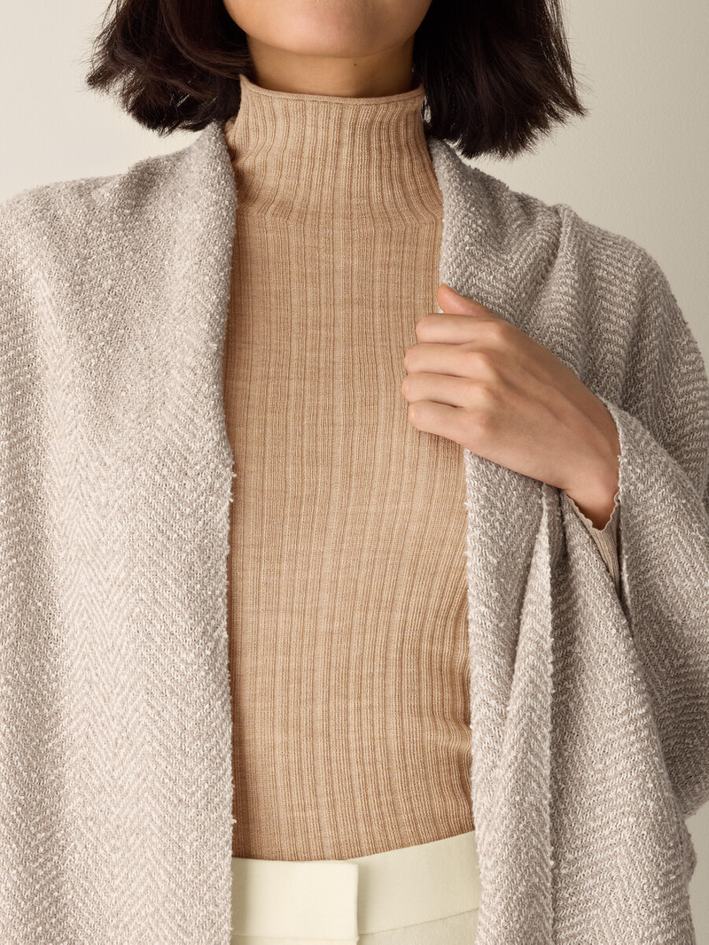 Handloomed Organic Cotton Herringbone Scarf 4