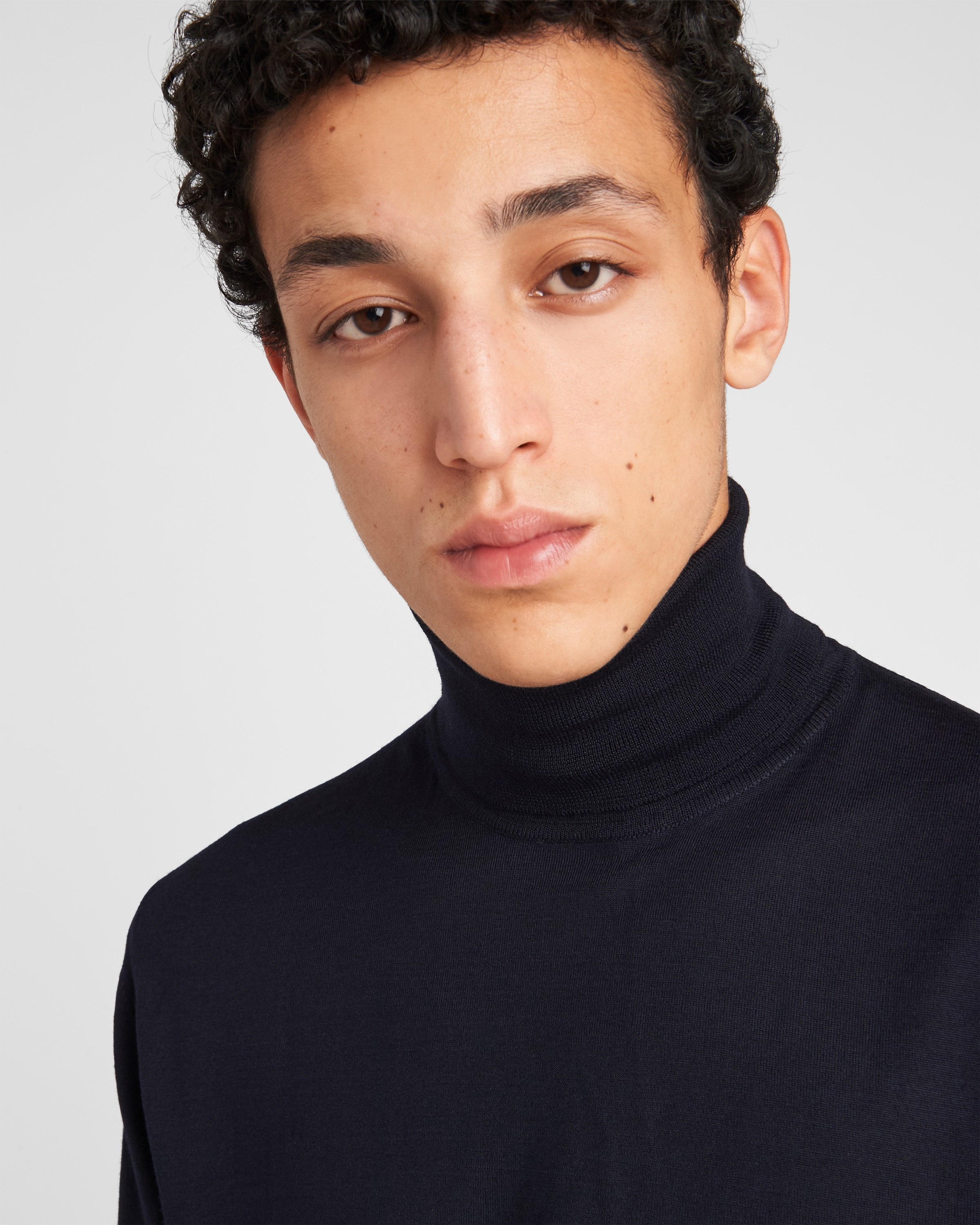Wool turtleneck - 4