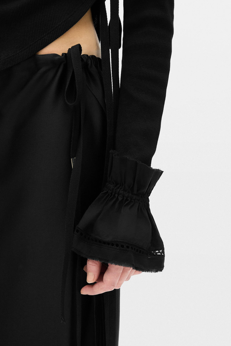 Suna Raw Edge Ruffled Cuffs 9
