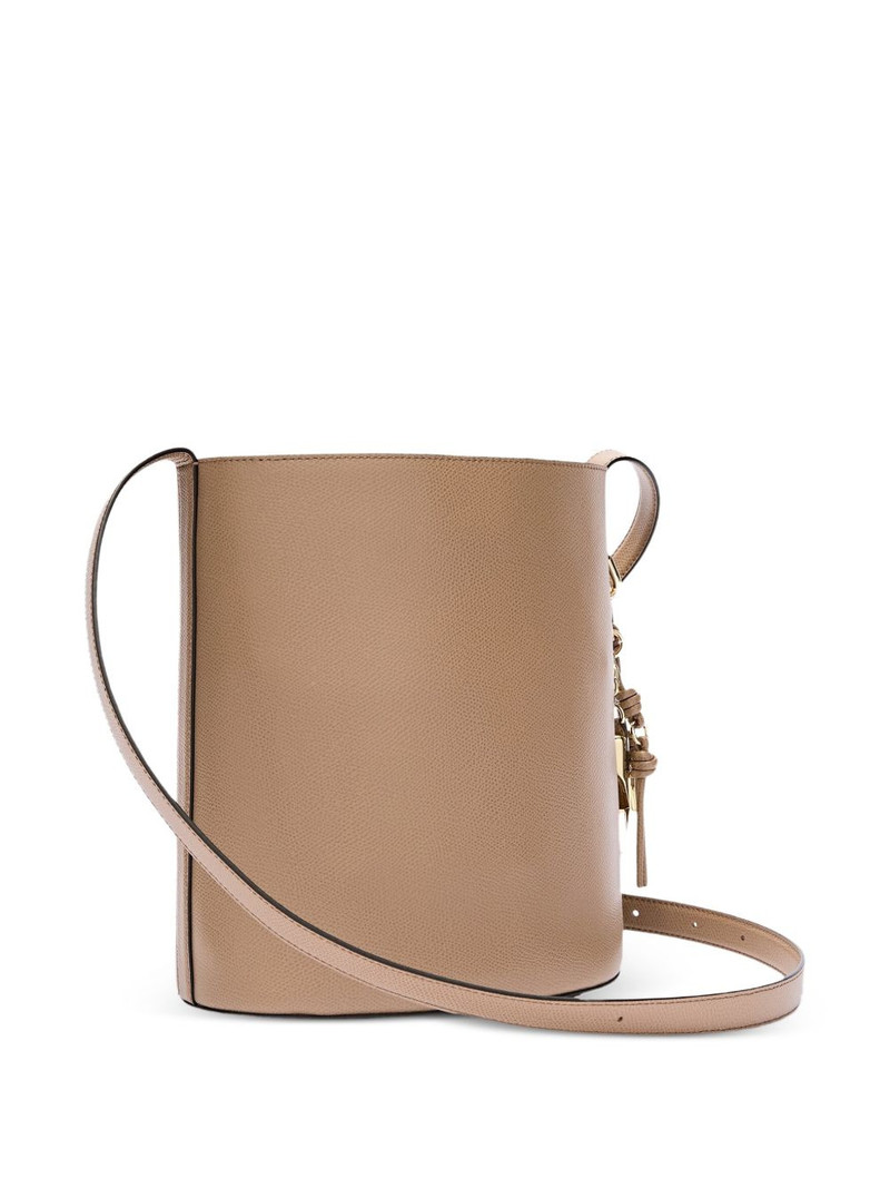 Roxie pendant bucket bag 3