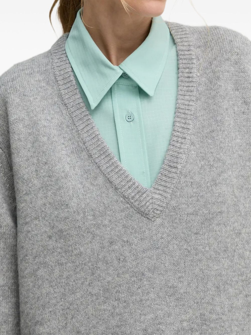 V-neck ribbed sweater 4