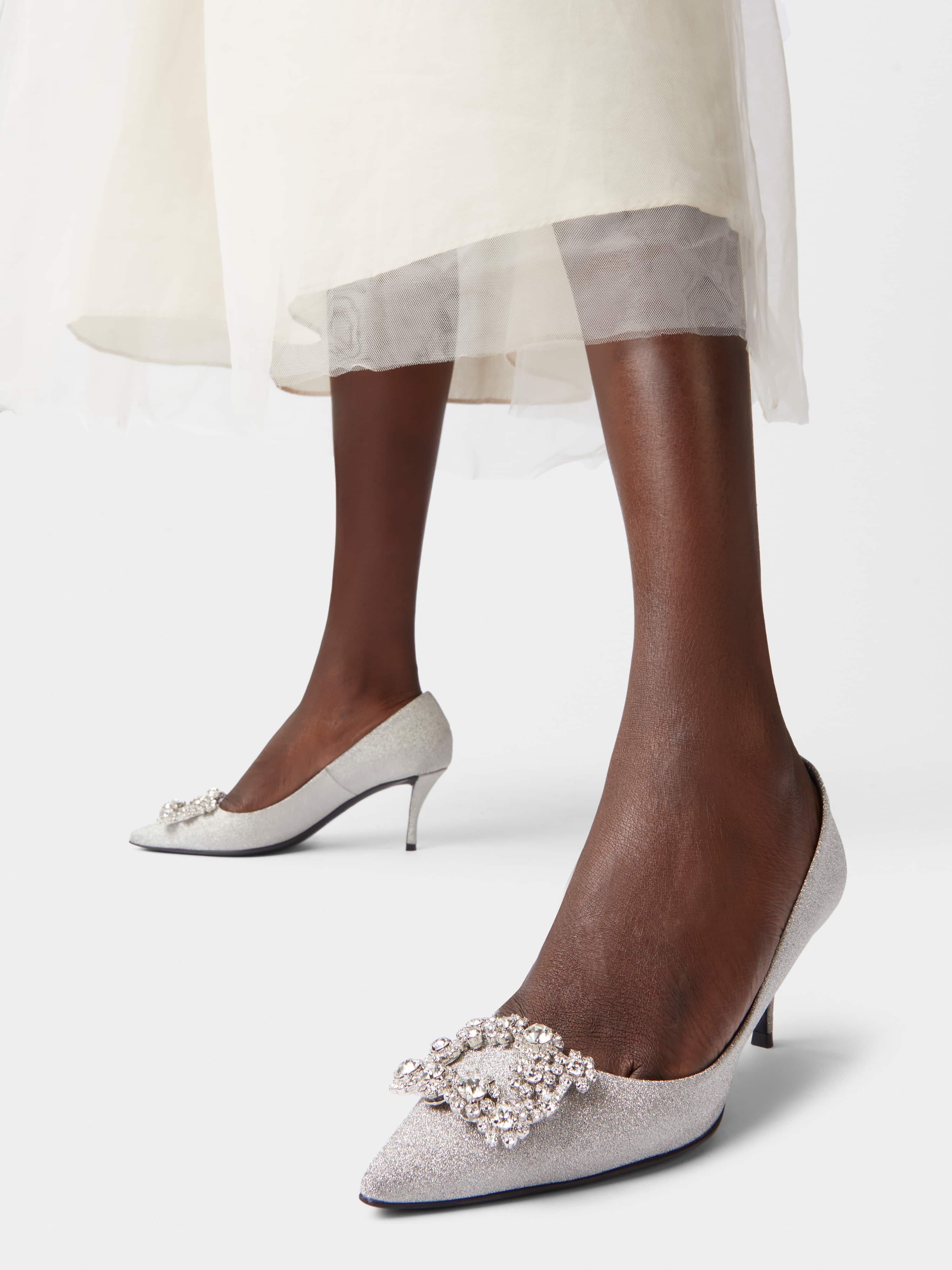 Flower Strass Buckle Pumps in Fabrics - 2