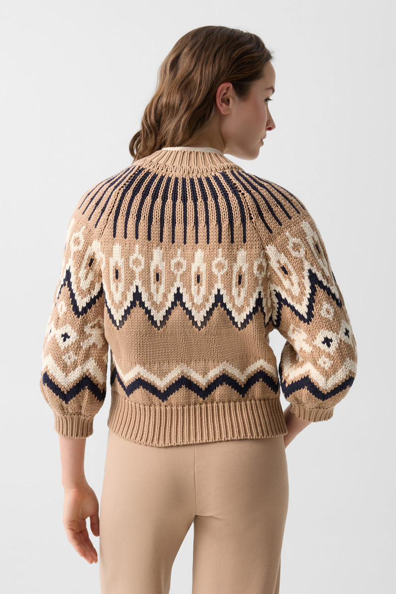 Norwegian knit jacket Aurora in Camel/black 3