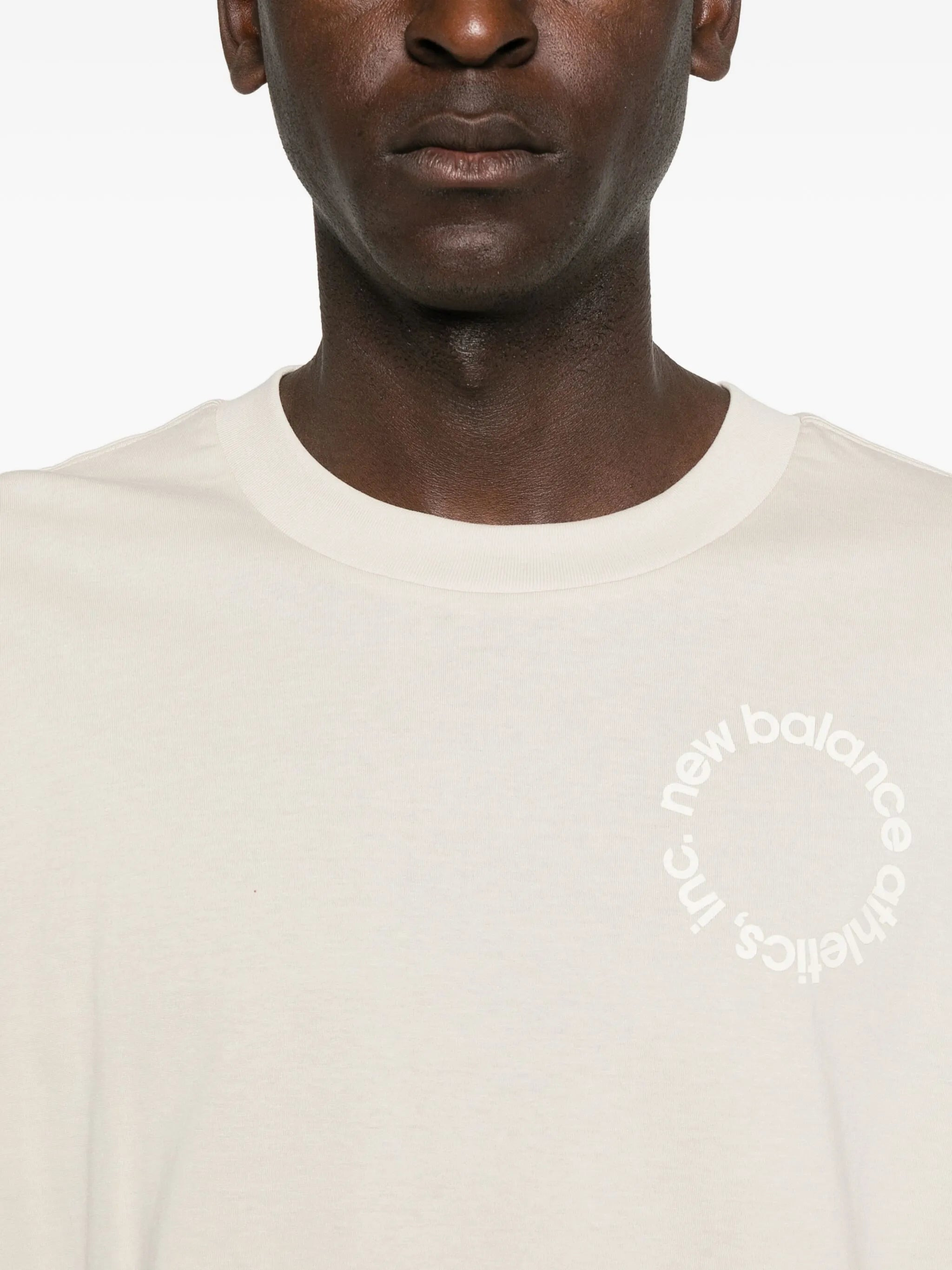 New Balance Circular-logo T-shirt - 3